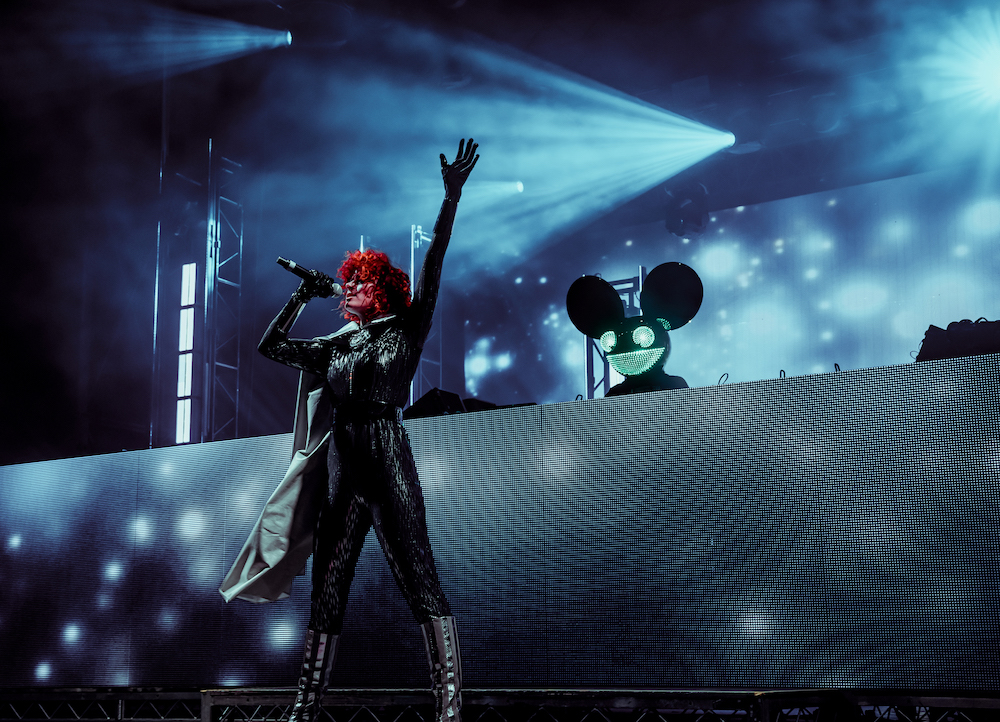 deadmau5 & Kiesza – Bridged By A Lightwave