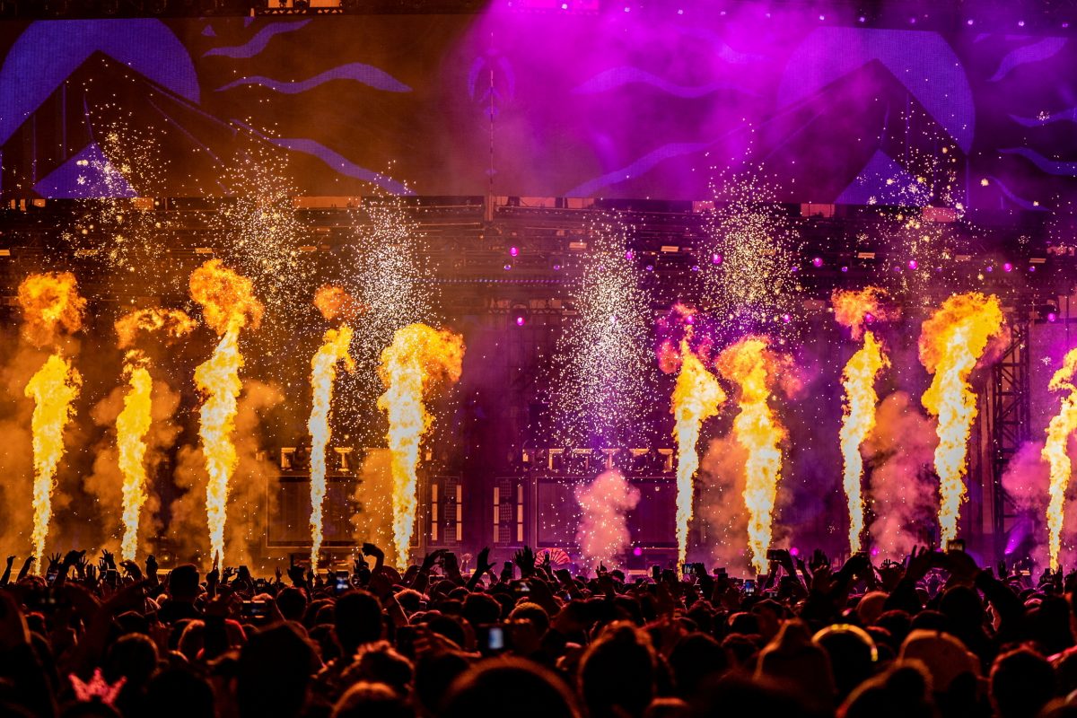 deadmau5 and Kaskade make history in Los Angeles